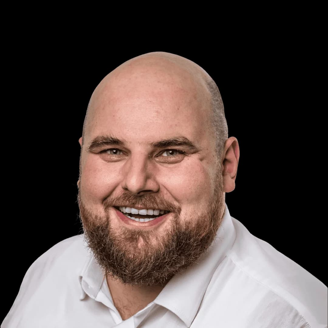 Jed Tabaczynski Headshot